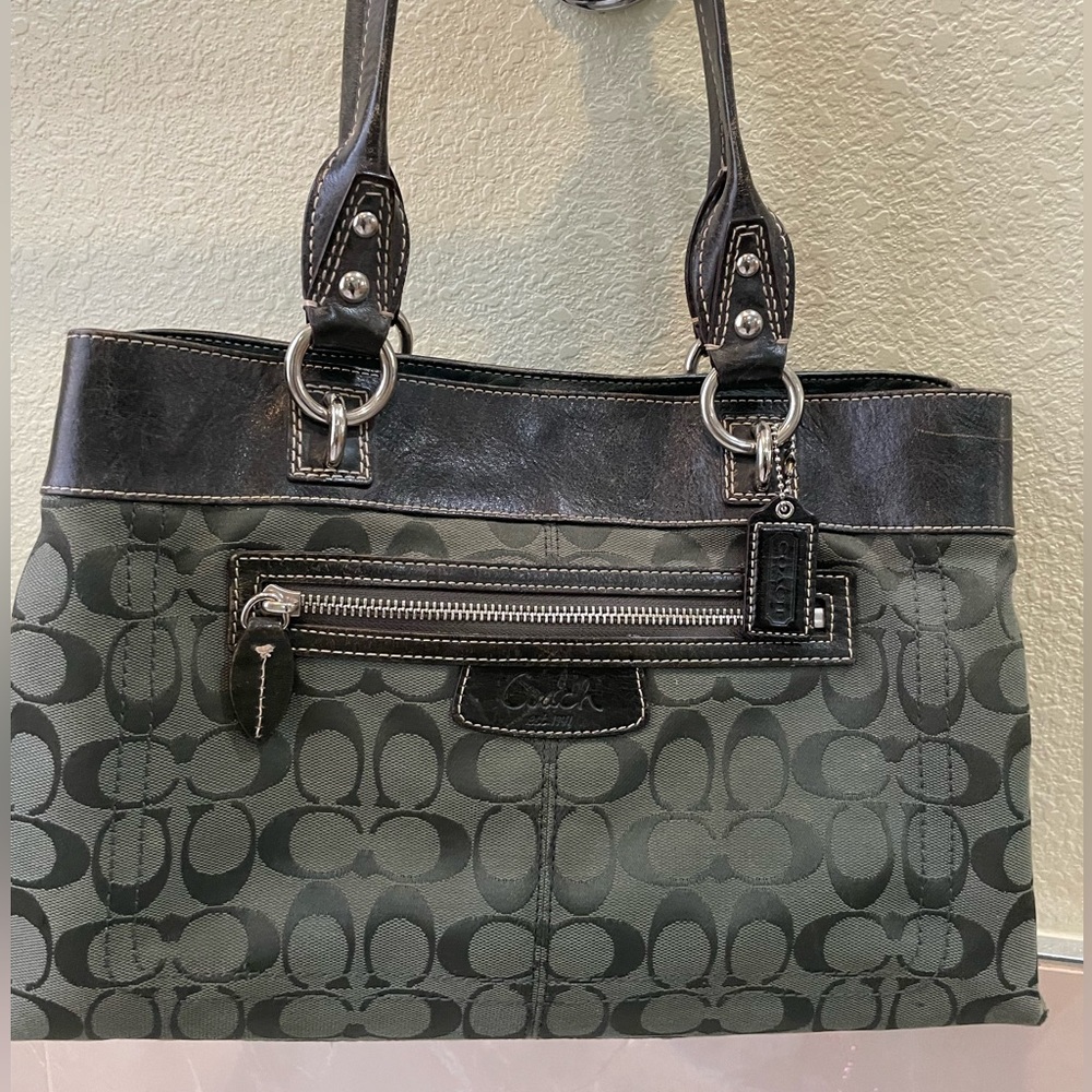 Green coach canvas bag with zipper inside